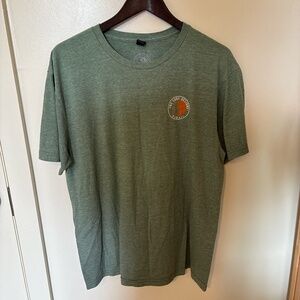 90s/2000s T&C Surf Designs Hawaii “Raised on Rice” Green Graphic Tee Shirt Men L